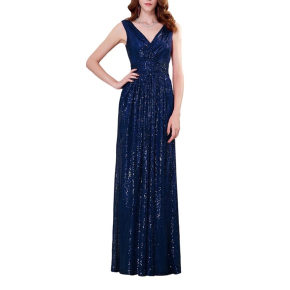 New ✨ Elegant Navy Blue Sequin Boutique Evening Gown